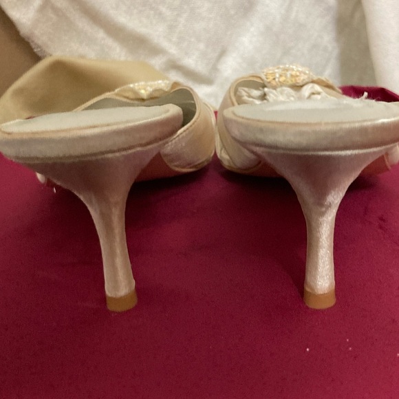 Women's MODA Pointed Toe Mules 6.5M NWOT - Picture 6 of 7